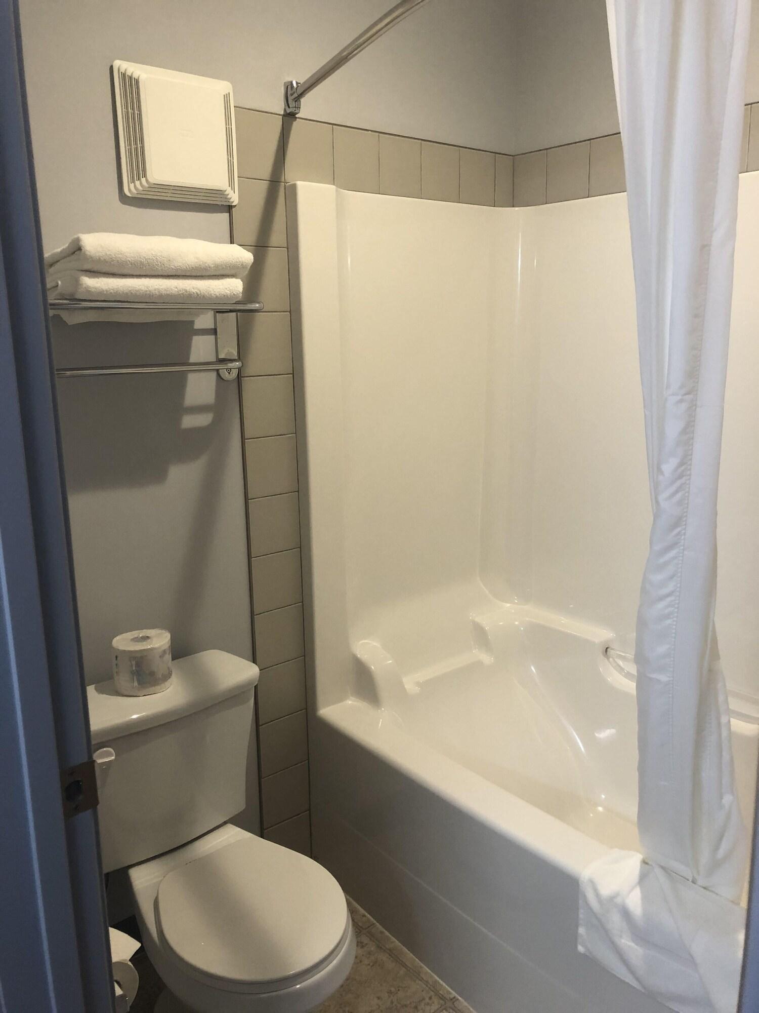 Surestay Studio By Best Western Hardisty Buitenkant foto