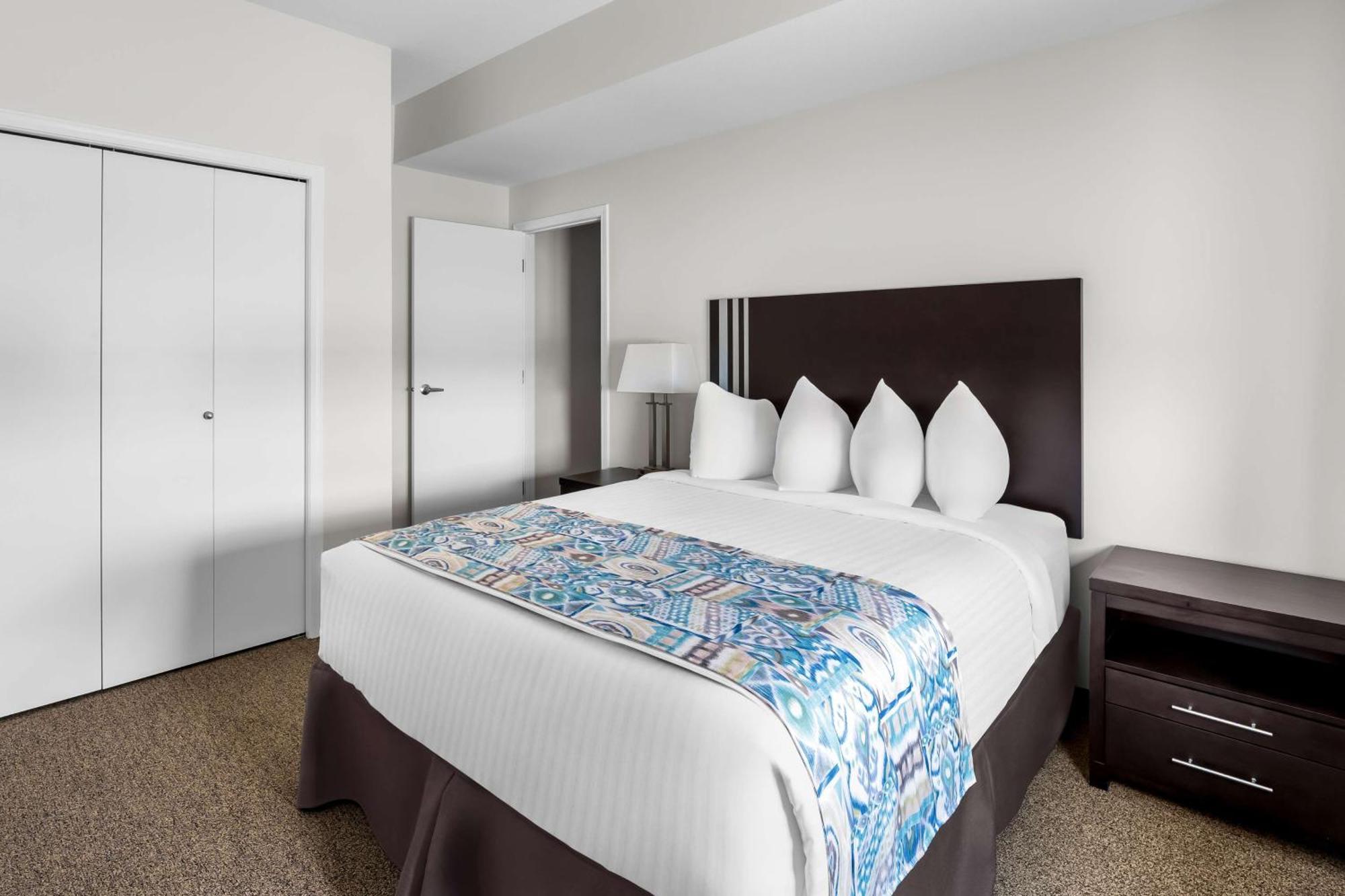 Surestay Studio By Best Western Hardisty Buitenkant foto