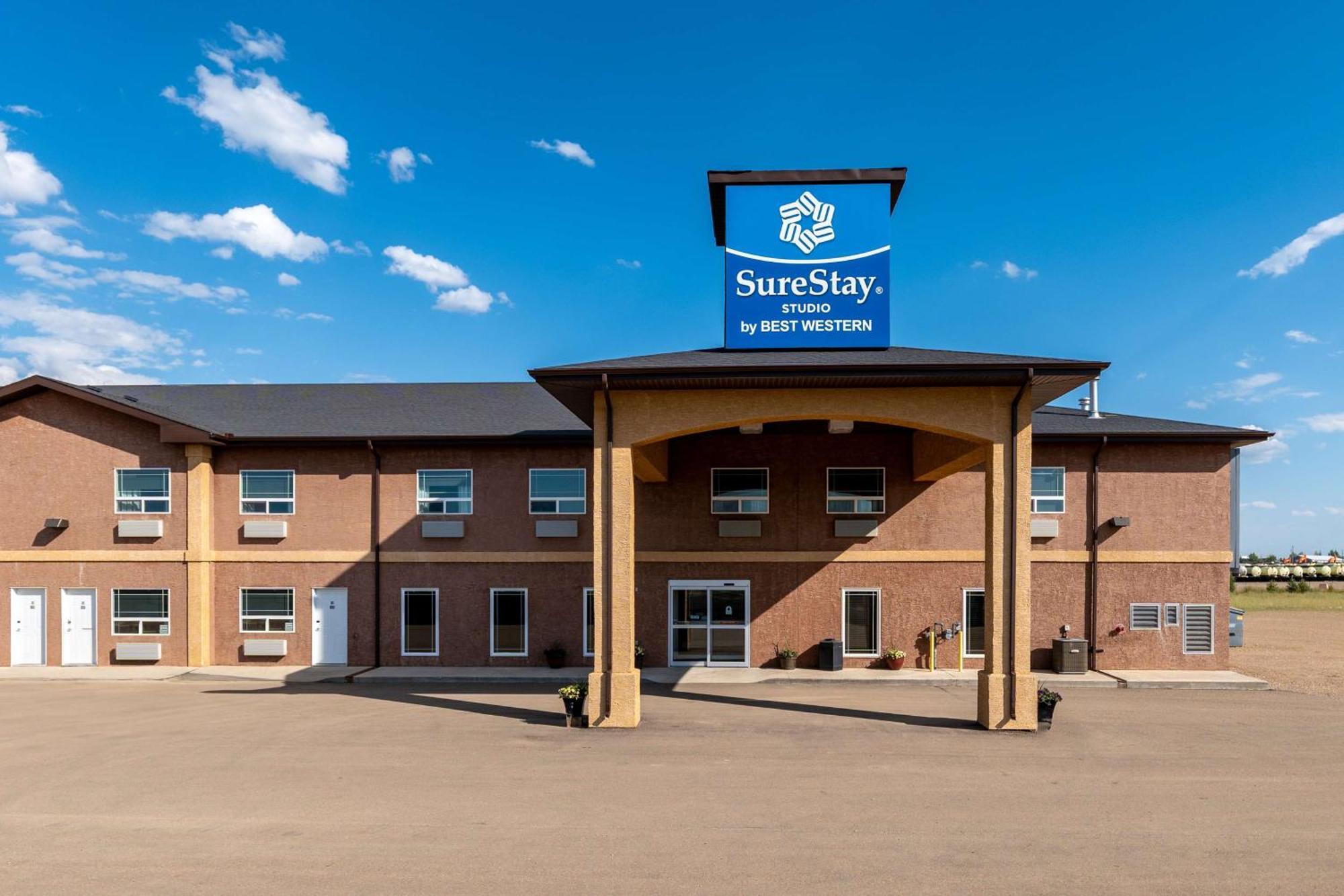 Surestay Studio By Best Western Hardisty Buitenkant foto